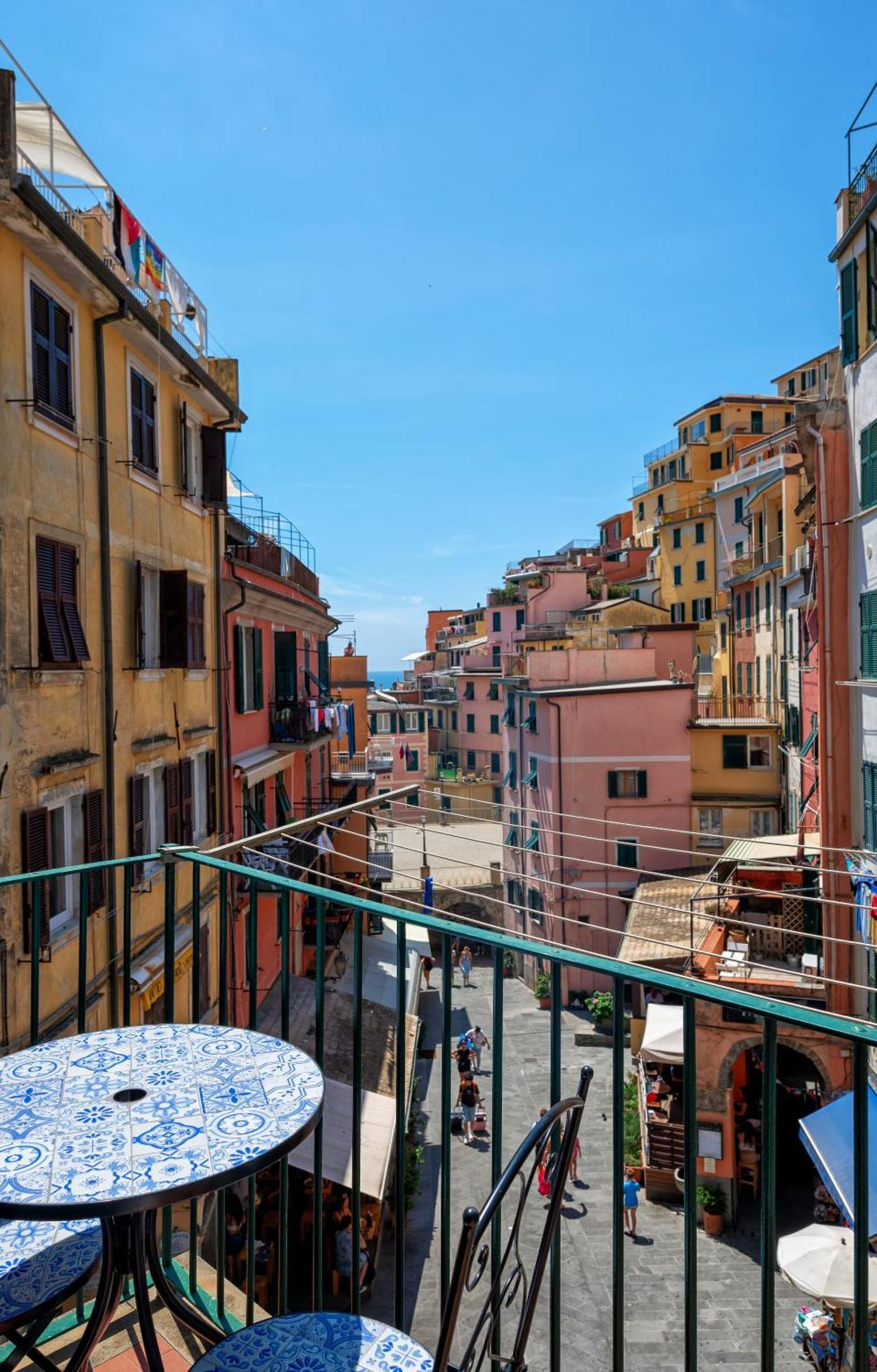 Peppiniello Apartment Riomaggiore Bagian luar foto