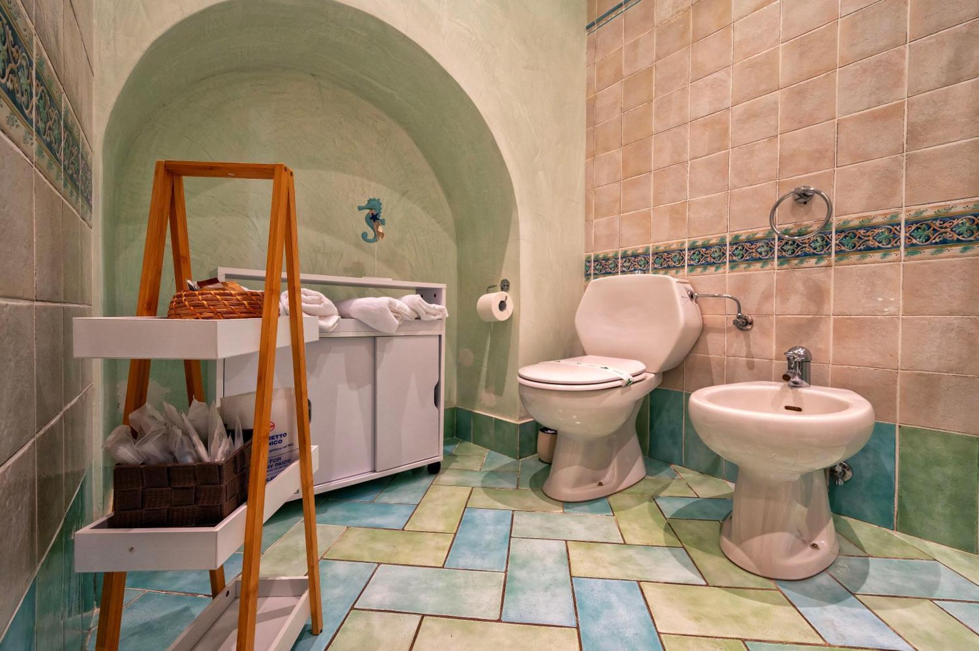 Peppiniello Apartment Riomaggiore Bagian luar foto